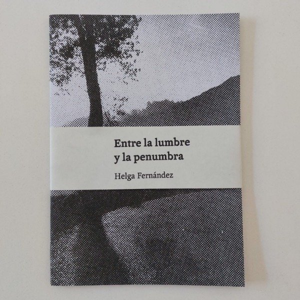 Entre la lumbre y la penumbra